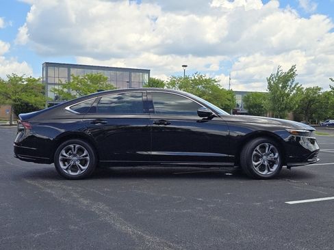 Used 2024 Honda Accord EX-L image 17