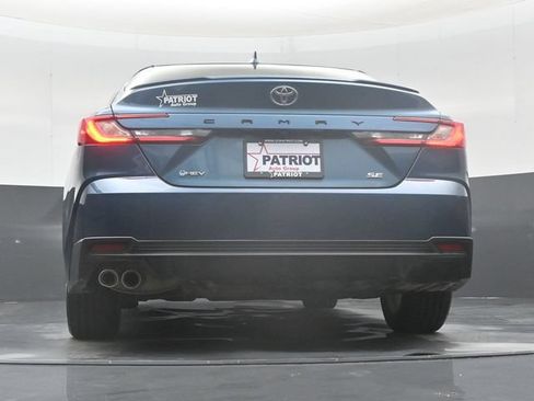 Used 2025 Toyota Camry SE FWD image 48