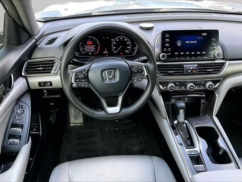 Used 2020 Honda Accord LX image 6