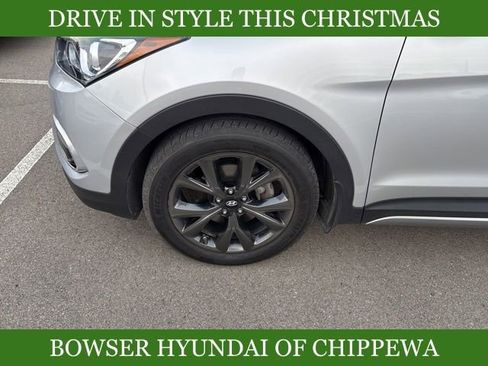 Used 2018 Hyundai Santa Fe Sport w/ 2.0T Ultimate Tech Package 05 image 9