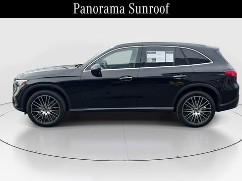 Certified 2026 Mercedes-Benz GLC 300 image 9