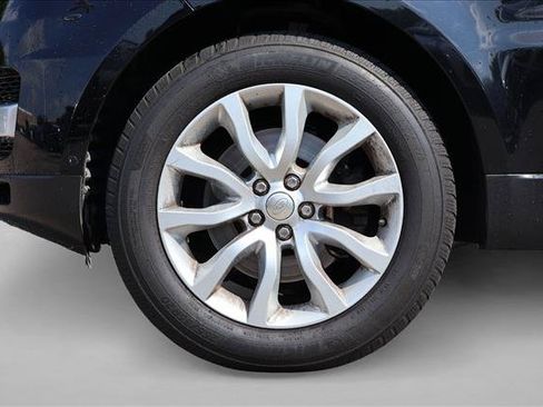 Used 2014 Land Rover Range Rover Sport HSE AWD/4WD image 9