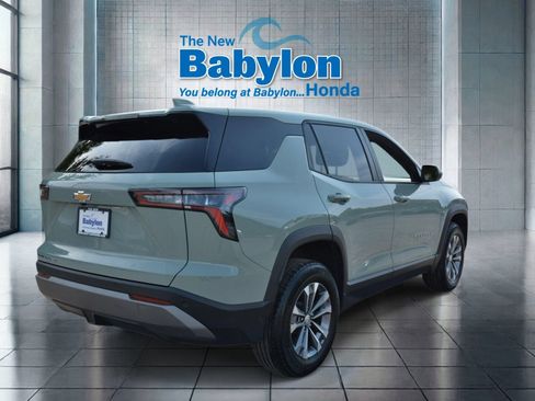 Used 2026 Chevrolet Equinox LT AWD/4WD image 4