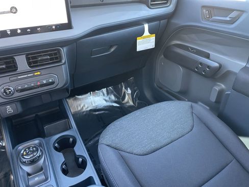 New 2025 Ford Maverick XL image 15