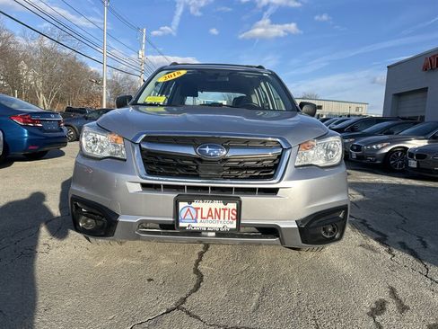 Used 2018 Subaru Forester 2.5i w/ Alloy Wheel Package image 2