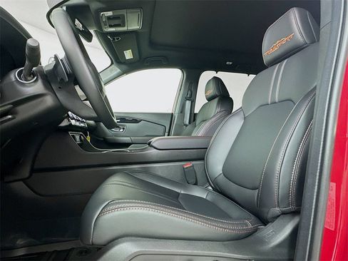 New 2025 Honda Pilot TrailSport image 13