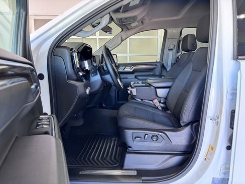 Certified 2024 GMC Sierra 1500 Elevation image 10