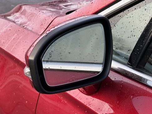 Used 2019 Ford Fusion SEL image 12