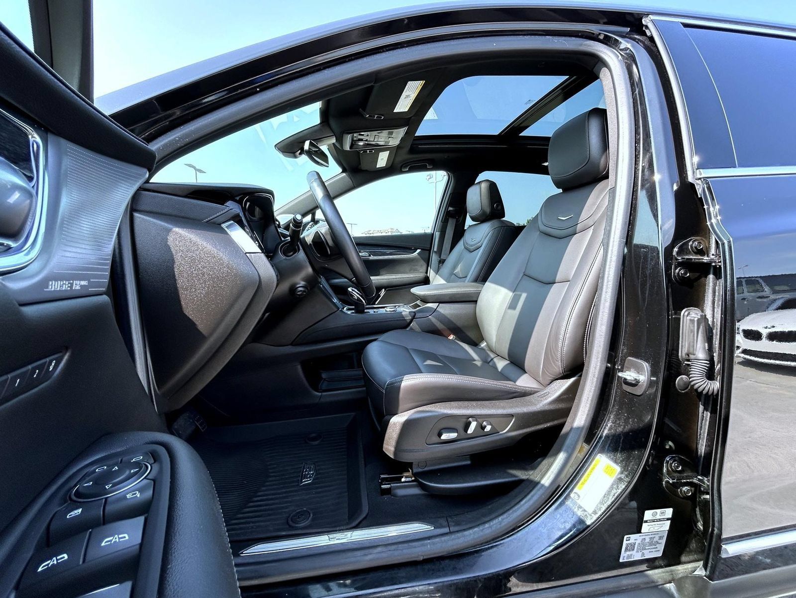 Used 2023 Cadillac XT5 Premium Luxury AWD/4WD image 10