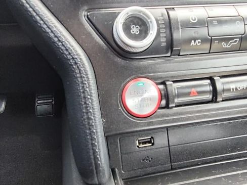 Used 2023 Ford Mustang Convertible RWD image 16