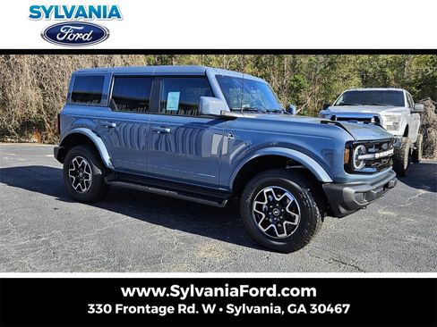 New 2025 Ford Bronco Outer Banks image 1