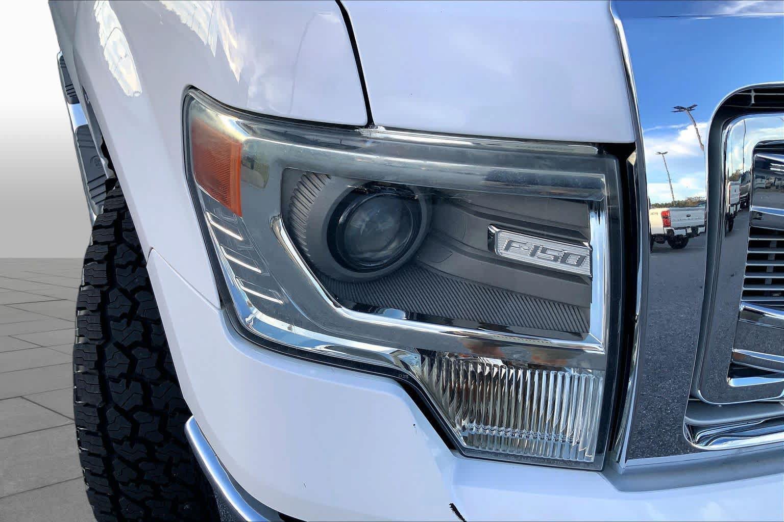 Used 2014 Ford F150 XLT w/ Equipment Group 302A Luxury AWD/4WD image 24