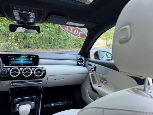 Used 2022 Mercedes-Benz A 220 4MATIC image 42