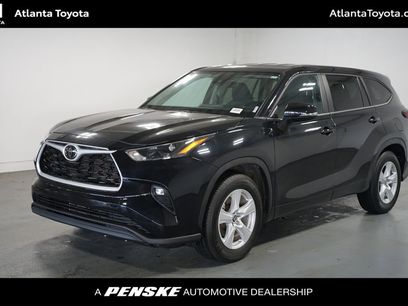 Used 2024 Toyota Highlander LE