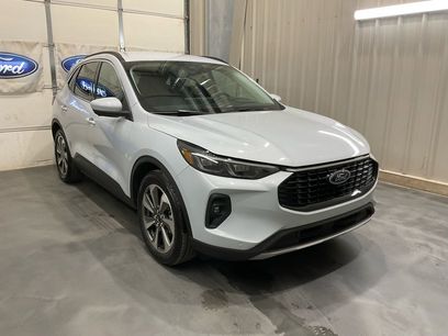 Used 2025 Ford Escape Platinum w/ Premium Technology Package