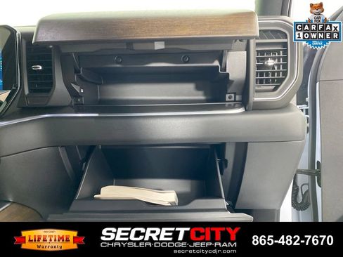 Used 2026 Chevrolet Silverado 2500 High Country w/ High Country Premium Package AWD/4WD image 29