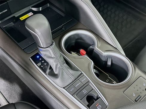 Certified 2023 Toyota Camry XLE image 17
