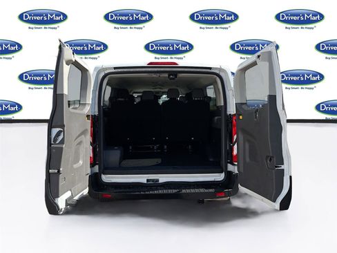 Used 2023 Ford Transit 350 XLT image 28