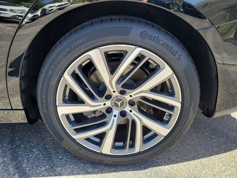 New 2025 Mercedes-Benz E 350 Sedan image 11