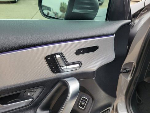 Used 2021 Mercedes-Benz A 220 image 10