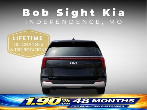 New 2026 Kia Carnival FWD image 5