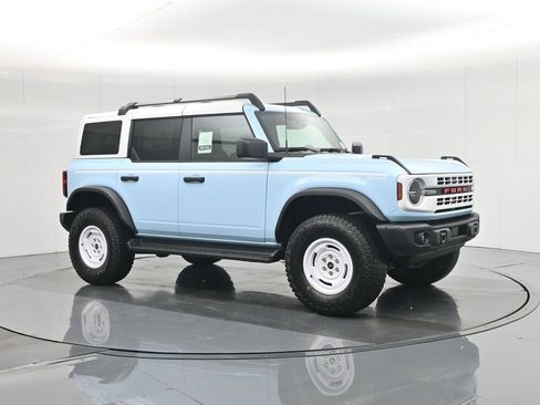 New 2025 Ford Bronco Heritage Edition image 28