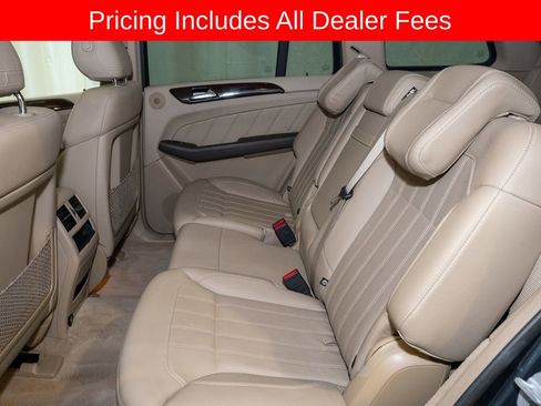 Used 2015 Mercedes-Benz GL 450 4MATIC image 8