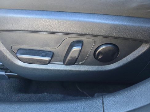 Used 2022 MAZDA CX-30 AWD 2.5 S w/ Premium Package image 28