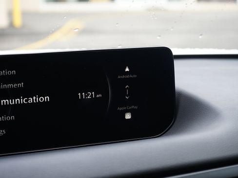 Certified 2025 MAZDA CX-50 AWD 2.5 Hybrid w/ Premium Pkg image 24