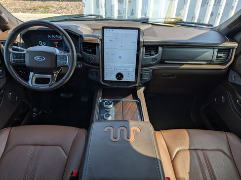 Used 2022 Ford Expedition Max King Ranch image 17