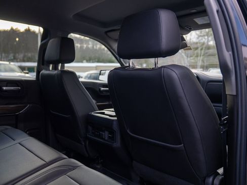 Used 2019 Chevrolet Silverado 1500 LT Trail Boss image 16