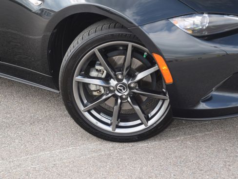 Used 2019 MAZDA MX-5 Miata RF Grand Touring w/ GT-S Package image 29