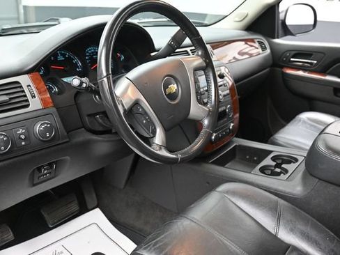 Used 2014 Chevrolet Tahoe LT w/ All-Star Edition AWD/4WD image 14