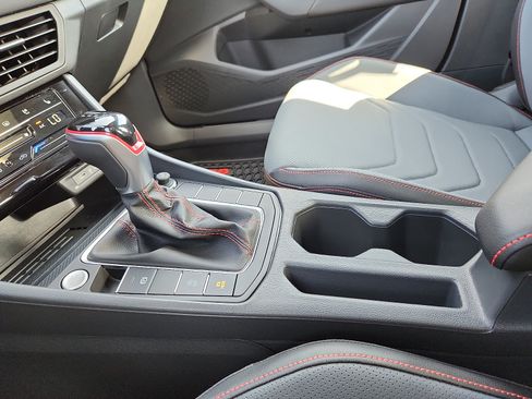 New 2026 Volkswagen Jetta GLI Autobahn FWD image 20