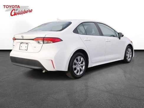 Used 2023 Toyota Corolla LE image 6