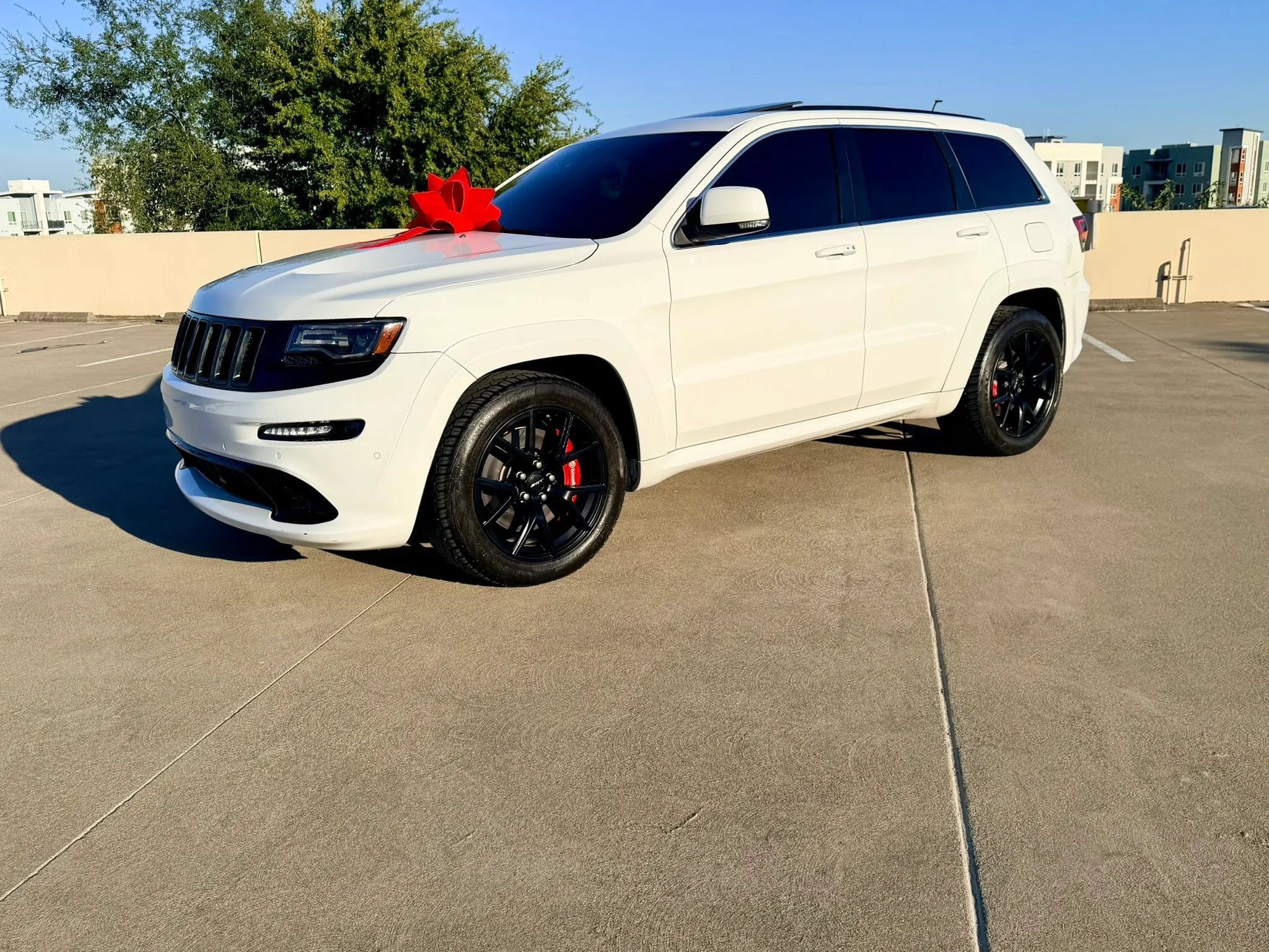 Used 2014 Jeep Grand Cherokee SRT w/ Trailer Tow Group IV AWD/4WD image 8