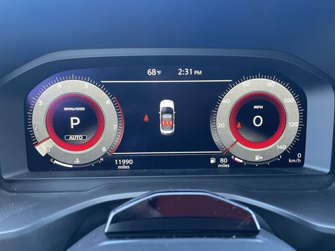 Certified 2025 Nissan Rogue Platinum w/ Tech Package AWD/4WD image 13