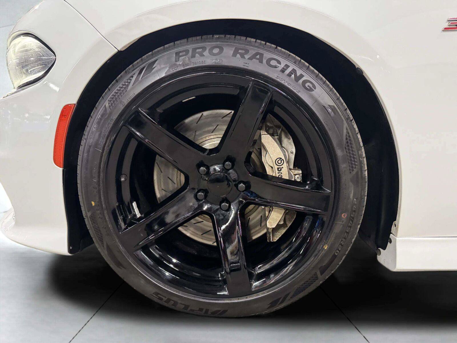 Used 2019 Dodge Charger Scat Pack w/ Dynamics Package RWD image 44