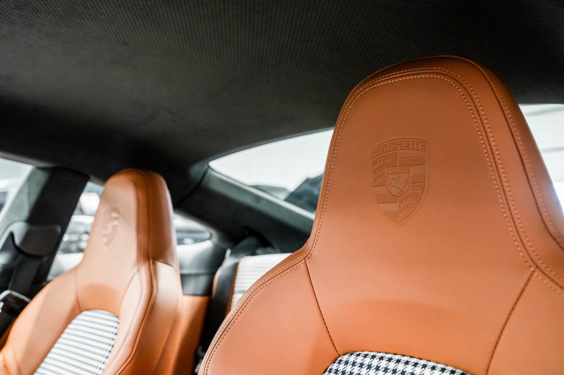 Used 2023 Porsche 911 Sport Classic RWD image 17