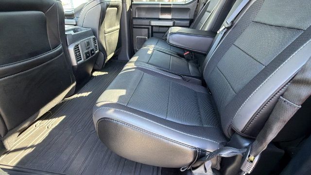 Used 2019 Ford F150 Raptor w/ Equipment Group 802A Luxury AWD/4WD image 16