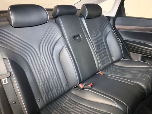 Used 2021 Genesis G80 3.5T w/ Prestige Package RWD image 42