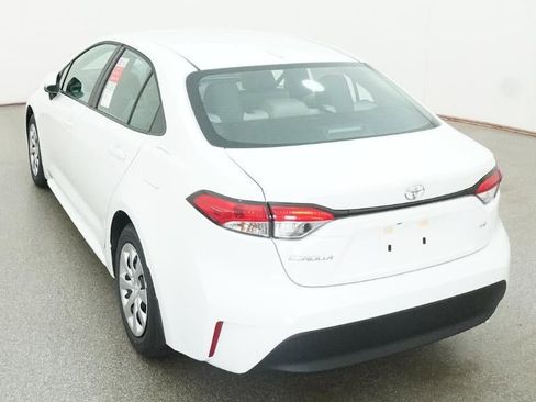 New 2026 Toyota Corolla LE FWD image 6