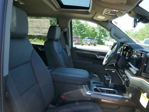 New 2026 Chevrolet Silverado 1500 LT Trail Boss w/ Convenience Package II AWD/4WD image 9