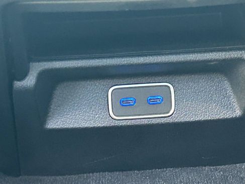 Certified 2025 Mercedes-Benz GLE 450e 4MATIC image 41