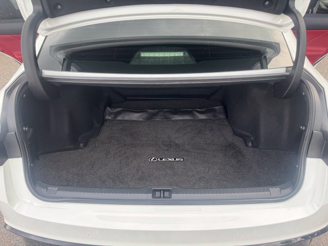 Used 2022 Lexus IS 500 w/ Accessory Package 2 RWD image 38