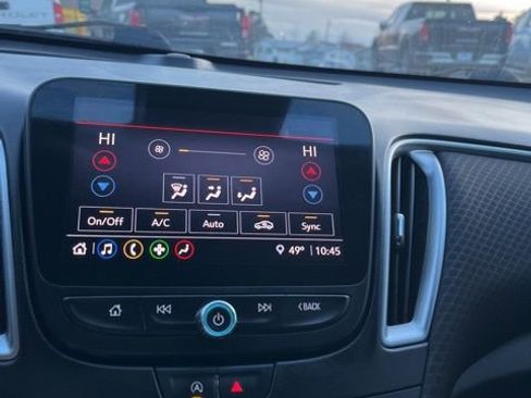 Used 2023 Chevrolet Malibu LT image 39