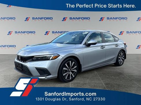 Used 2024 Honda Civic EX-L image 1