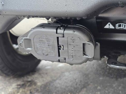 New 2026 Ford Bronco 4-Door image 13