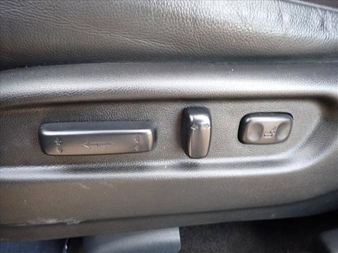 Used 2020 Honda Pilot Black Edition image 14