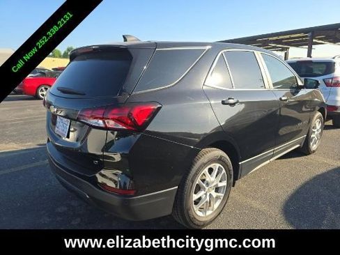 Used 2023 Chevrolet Equinox LT w/ Driver Convenience Package FWD image 2